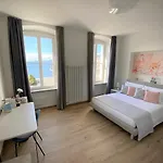 Five Flowers 4* Trieste