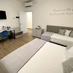 Five Flowers Pensionat 4*