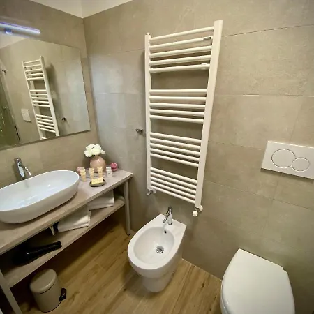 Guest house Five Flowers Trieste