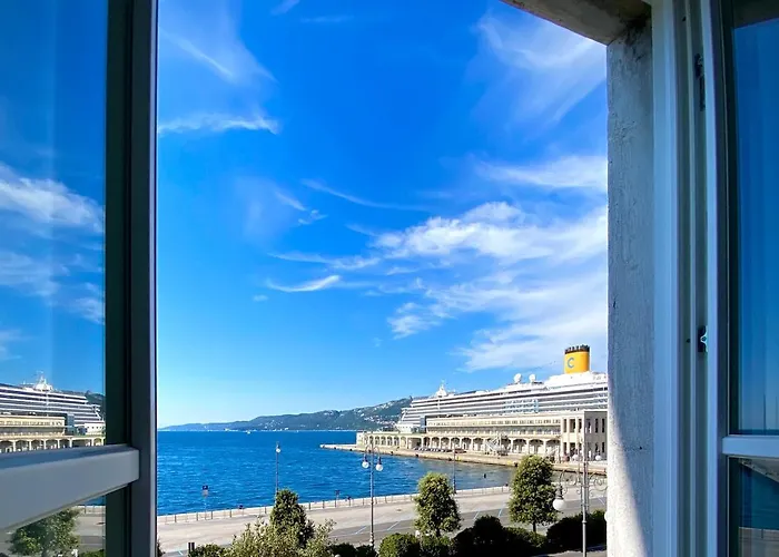 Five Flowers Pensionat 4*