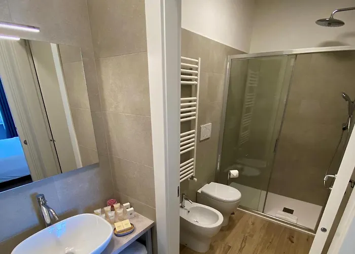 Pensjonat Five Flowers 4*