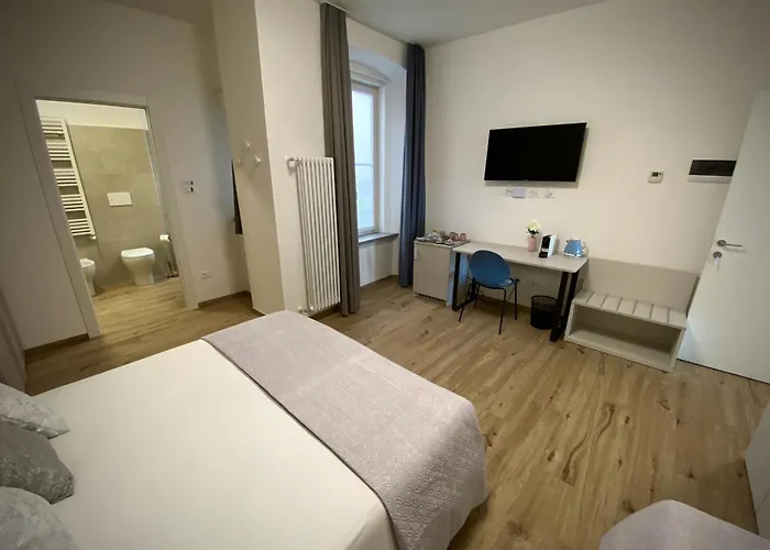 Five Flowers Pensionat