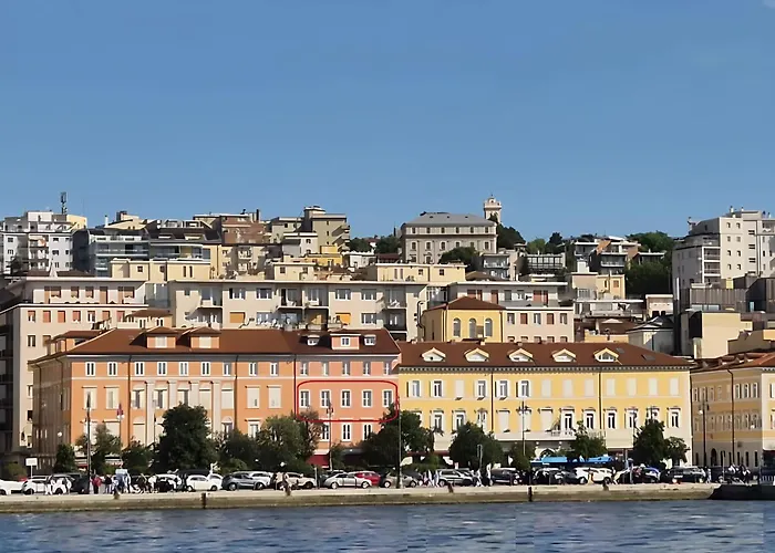 Five Flowers Pensjonat Triest